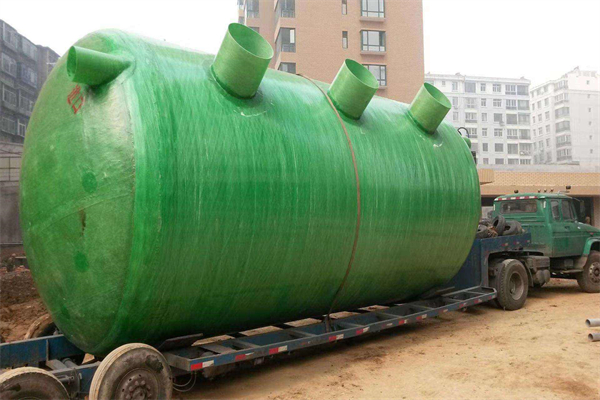 新疆玻璃钢化粪池.jpg