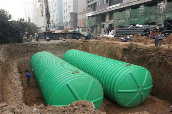 新疆消防水罐